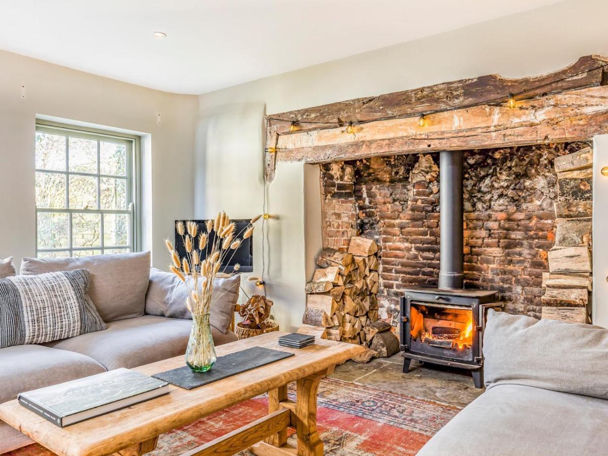 Pass The Keys Charming Downland Cottage Chichester Kültér fotó