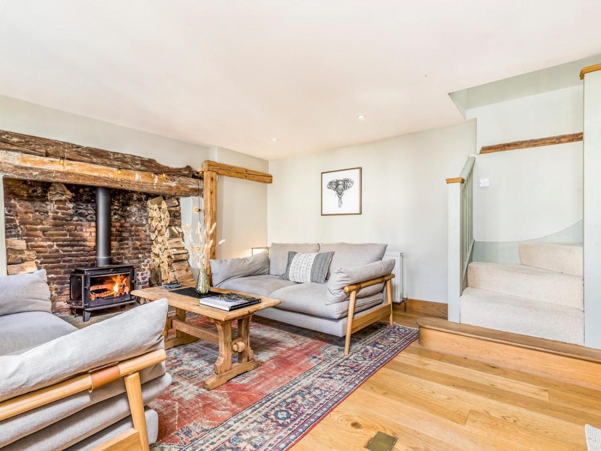 Pass The Keys Charming Downland Cottage Chichester Kültér fotó