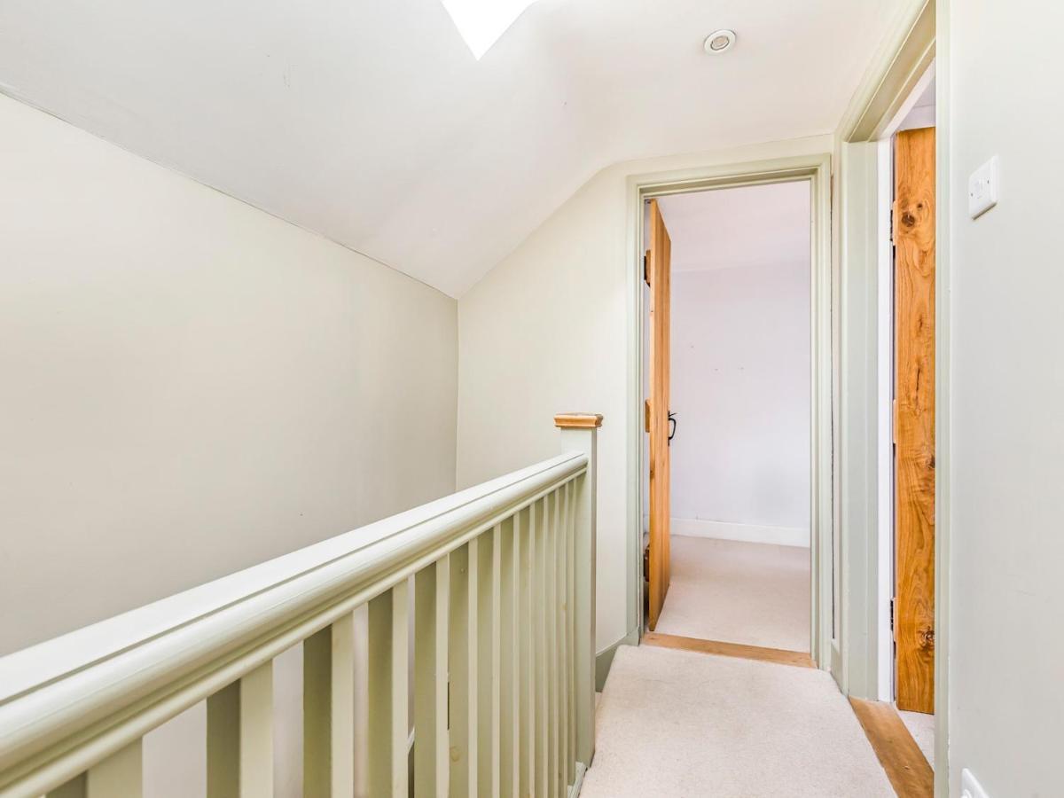 Pass The Keys Charming Downland Cottage Chichester Kültér fotó